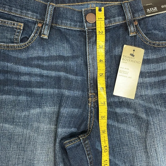 NWT a.n.a. Skinny Boyfriend Crop Mid Rise Denim Jeans 10T - Picture 10 of 16